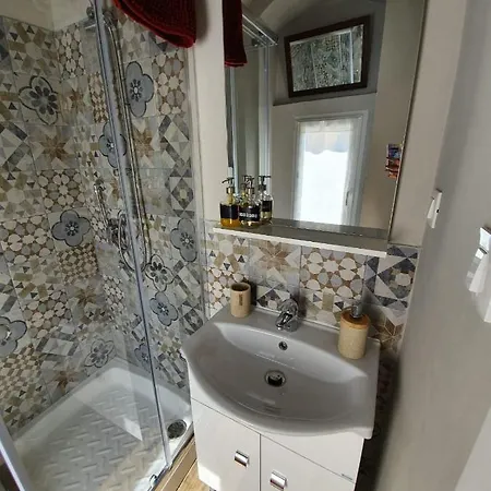 Atena's House San Remo